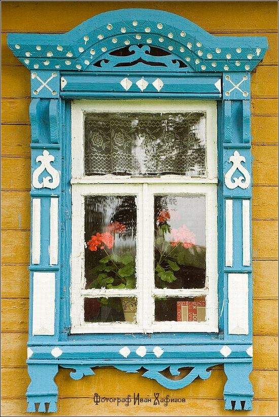 24d42edf345903b807530f42d8f19385 windows wooden windows